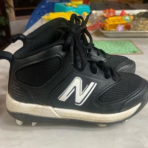 New balance kids cleats